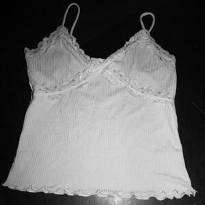 WILD LOVE junior's size small cropped ribbed lace camisole cami tank top shirt